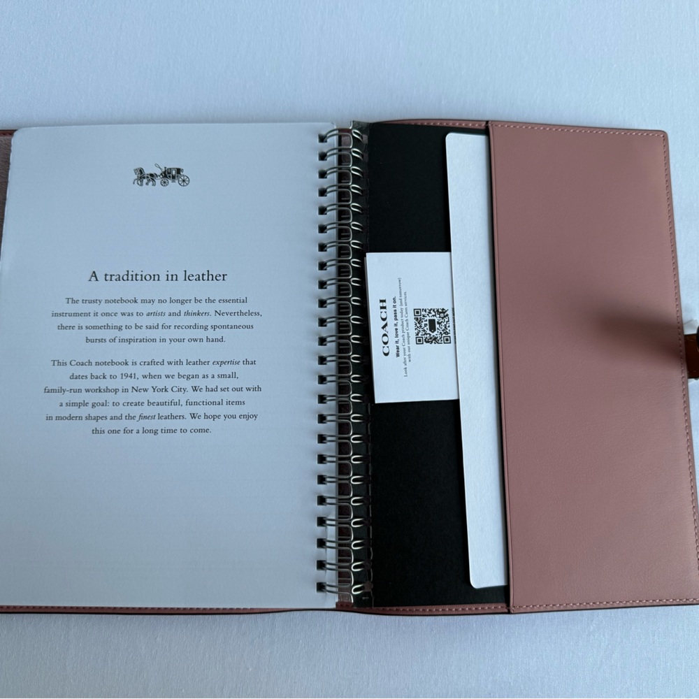 NWT Coach Notebook In Signature Canvas Powder pink/Gold CEA49 - Picture 5 of 6